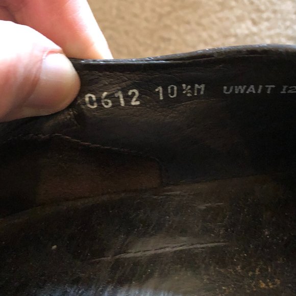 TLC Needed - Donald J Pliner Slip Ons Size: 10.5M - Made in Italy - Picture 9 of 14